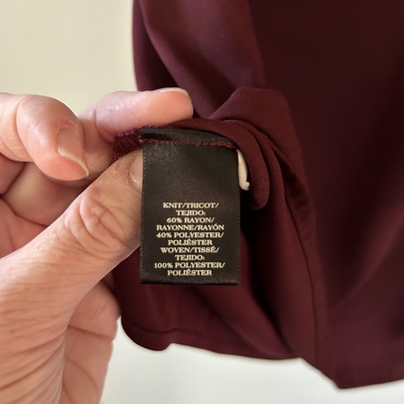 Ann Taylor V Neck top - Picture 6 of 7